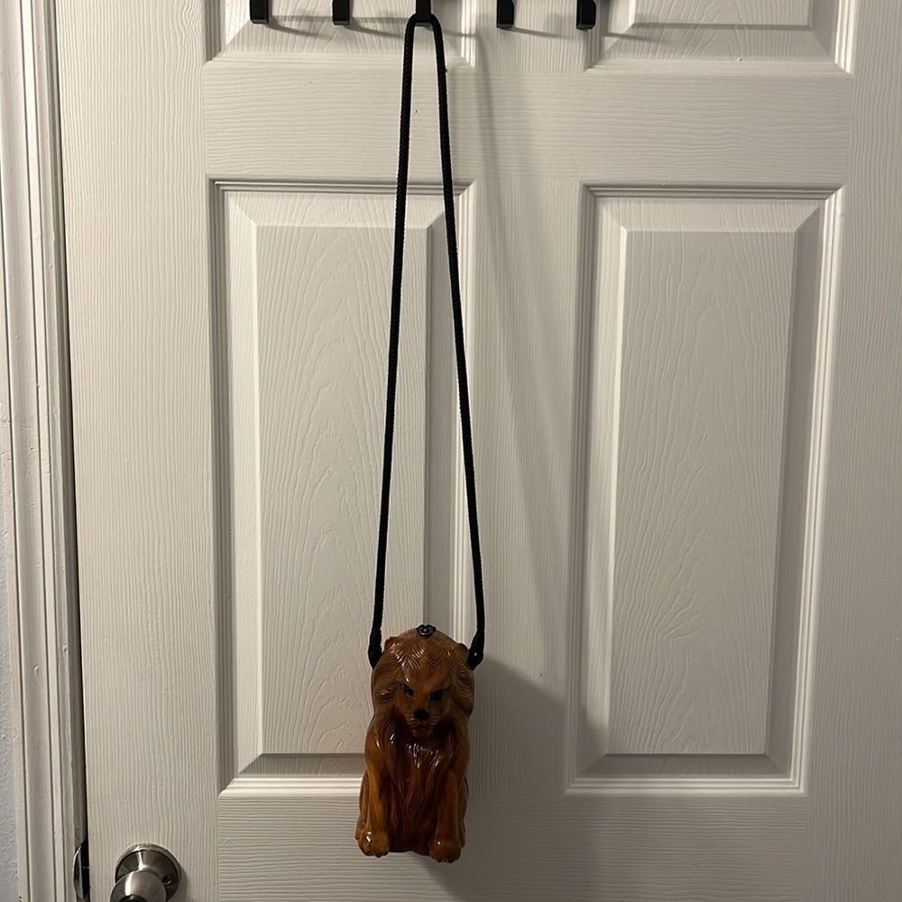 Timmy woods full body lion purse - Picture 2 of 7